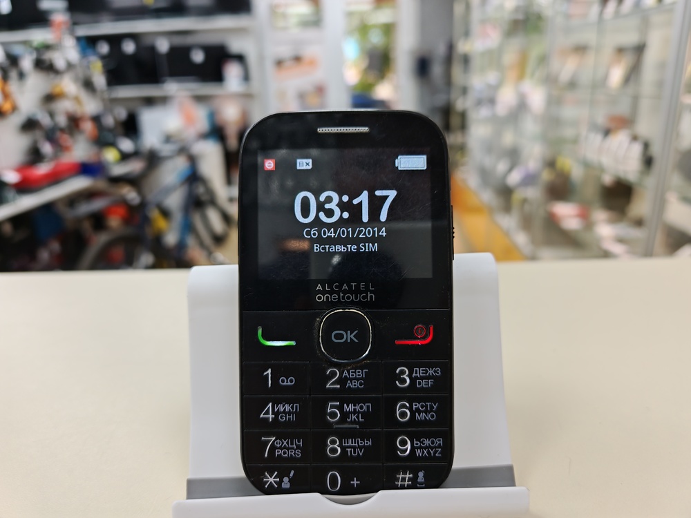 Мобильный телефон Alcatel 2004с