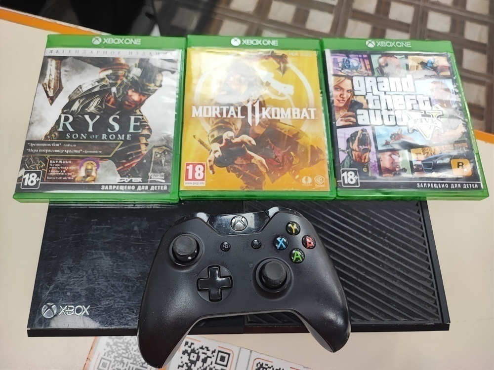 Игровая приставка Xbox One 500Gb