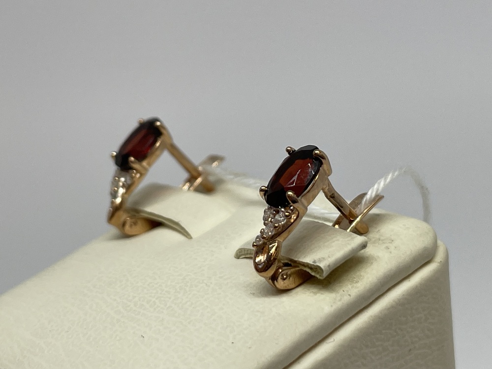 СЕРЬГИ С КАМНЯМИ (Au 375)