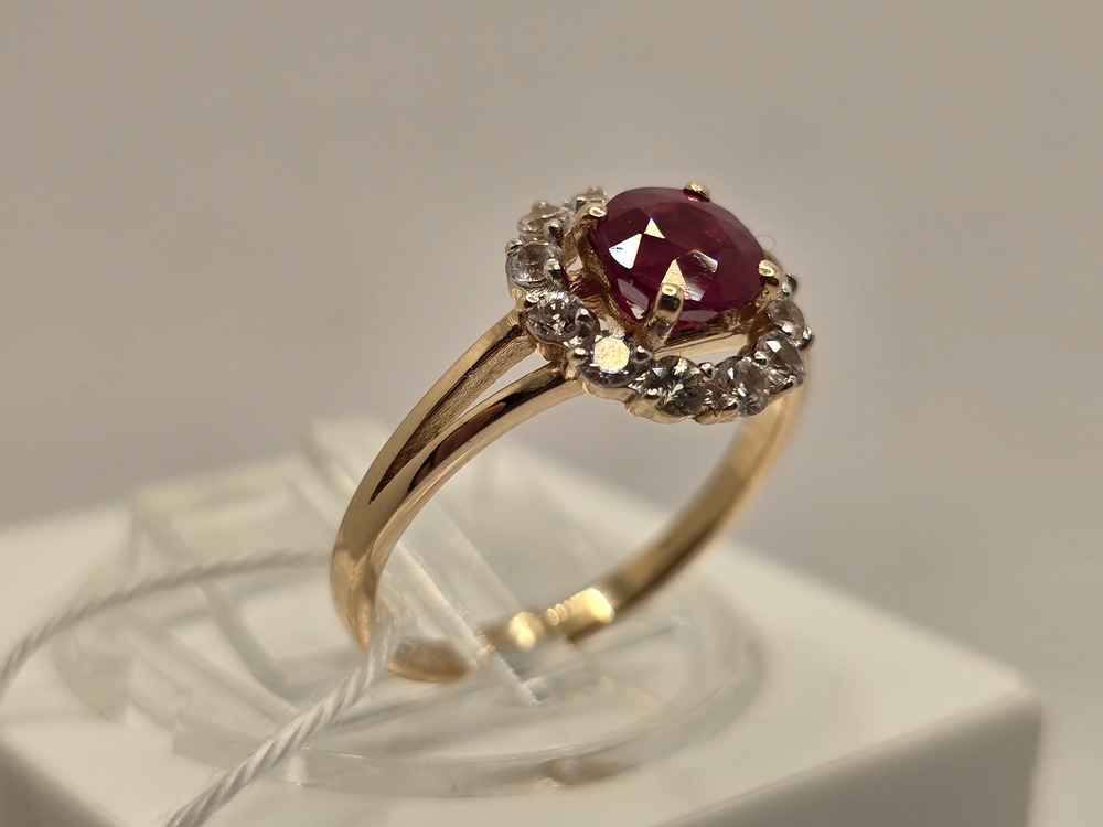 КОЛКМИ585 КОЛЬЦО С КАМНЯМИ (Au 585)