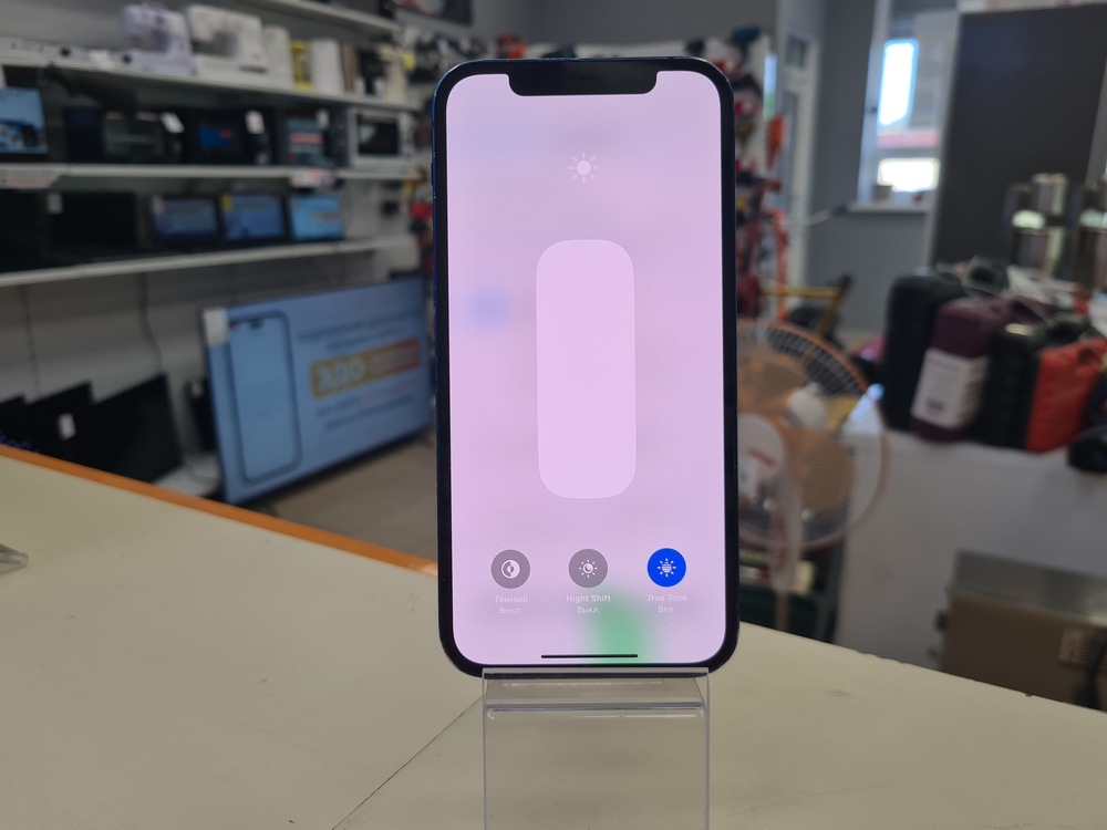 Смартфон Apple iPhone 12 64Gb