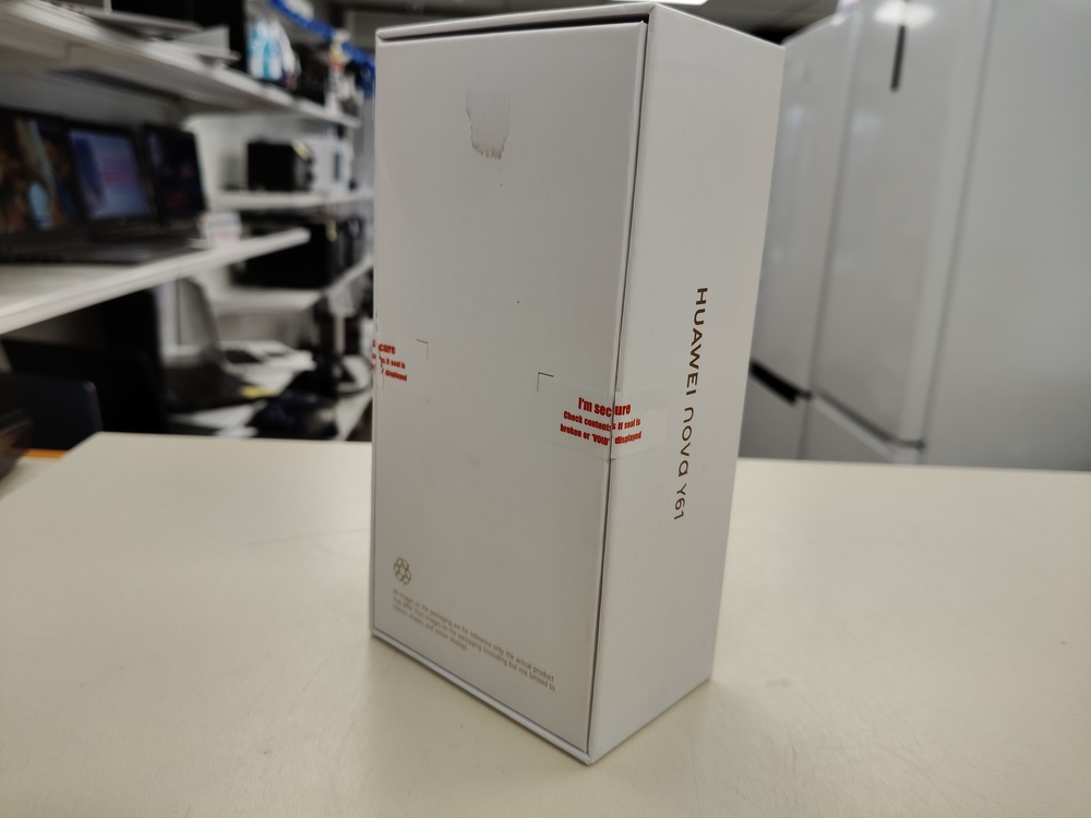Смартфон Huawei Nova Y61 4/128