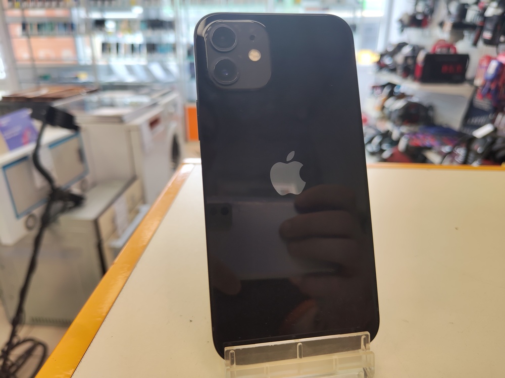 Смартфон Apple iPhone 12 128Gb