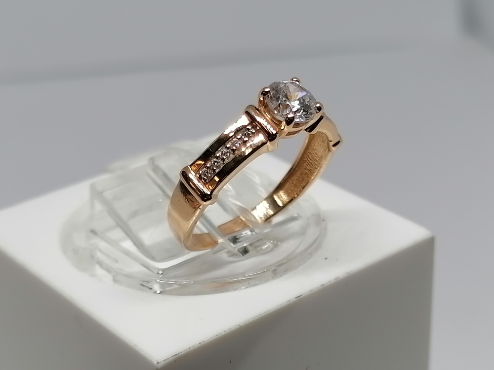 КОЛКМИ585 КОЛЬЦО С КАМНЯМИ (Au 585)