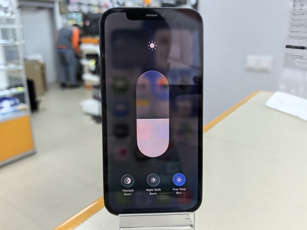 Смартфон Apple iPhone 12 64Gb