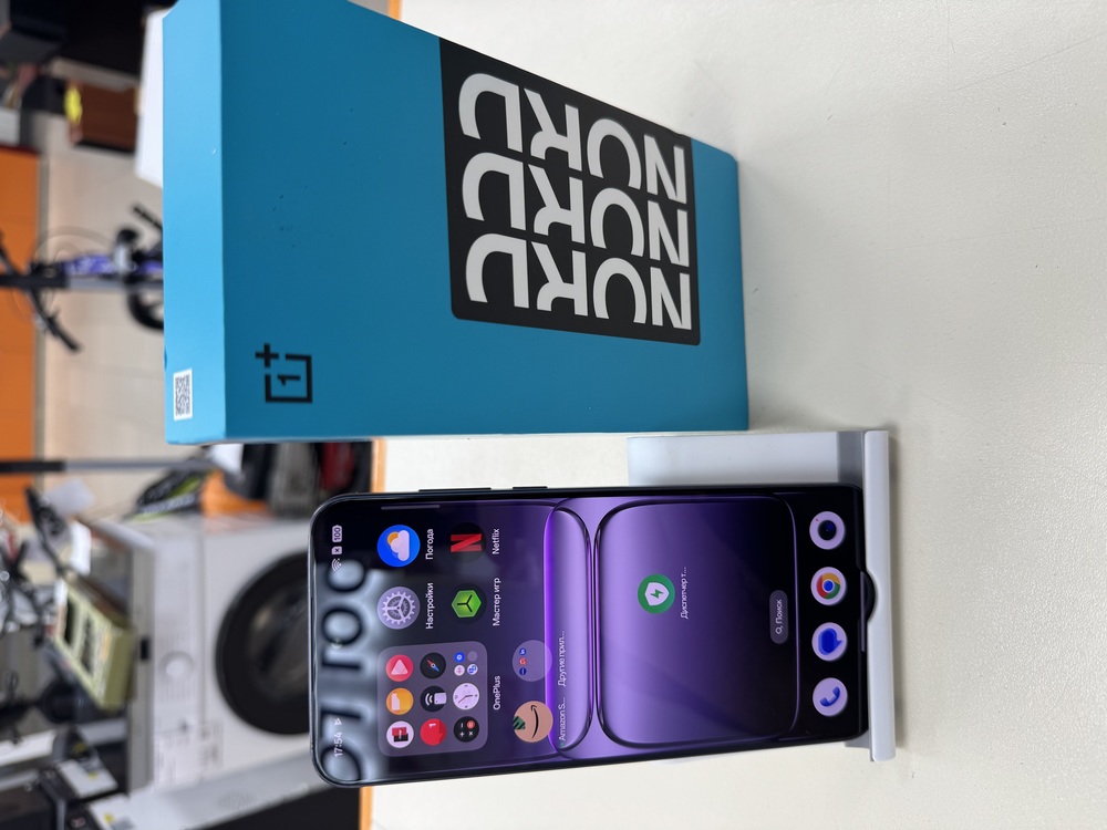 Смартфон OnePlus Nord 5 8/256