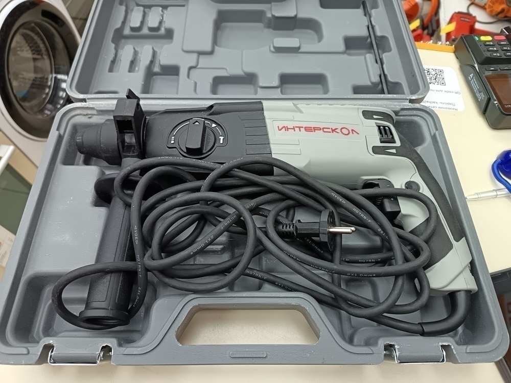 Перфоратор Интерскол П-26/800ЭР