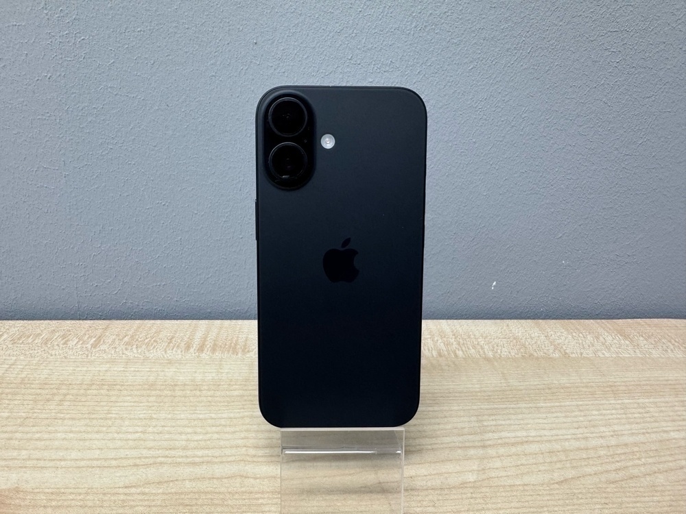 Смартфон Apple Iphone 16 128Gb