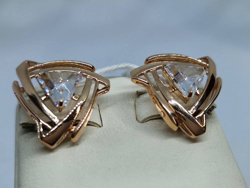 СКМ585 СЕРЬГИ С КАМНЕМ (Au 585)