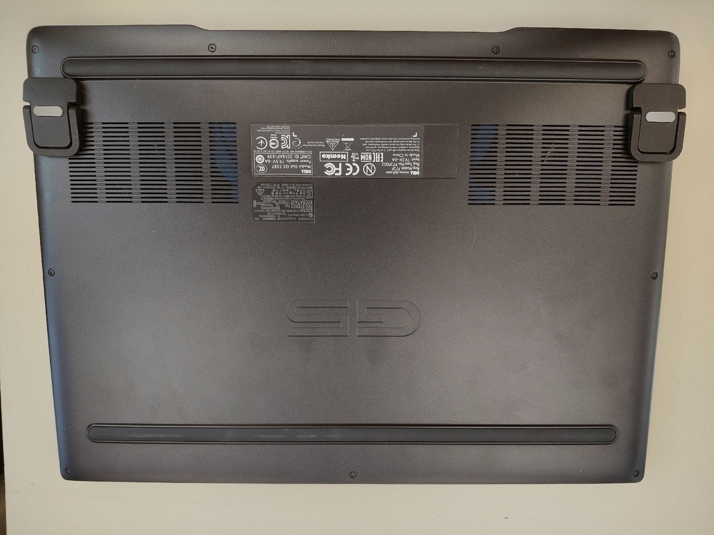 Ноутбук DELL; Core i5-9300H, GeForce GTX 1650, 16 Гб, 500 Гб, Нет