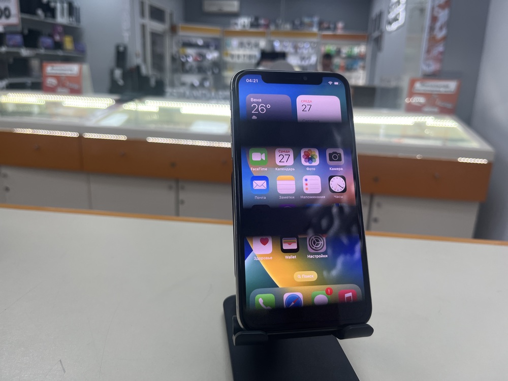 Смартфон Apple iPhone X 256Gb