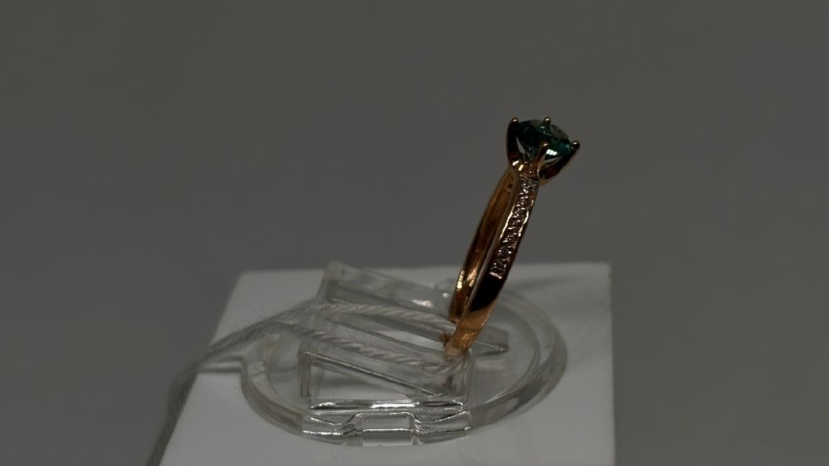 КОЛКМИ585 КОЛЬЦО С КАМНЯМИ (Au 585)