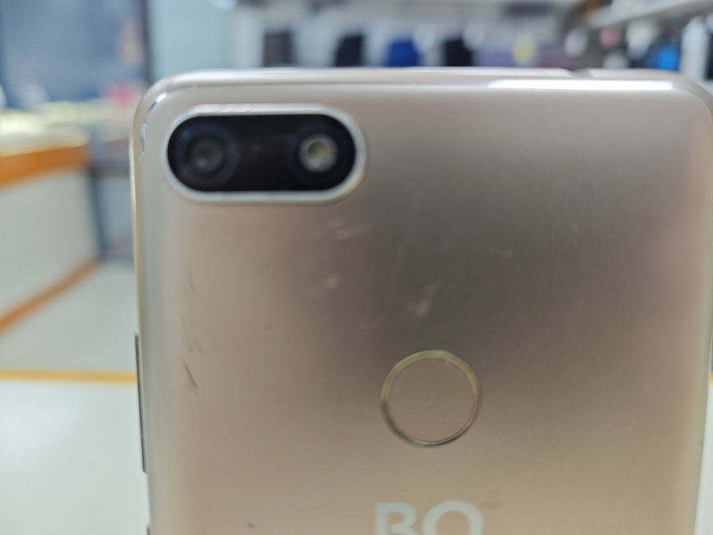 Смартфон BQ 6016L