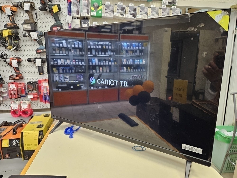 LED Телевизор SBER SDX-32H2124