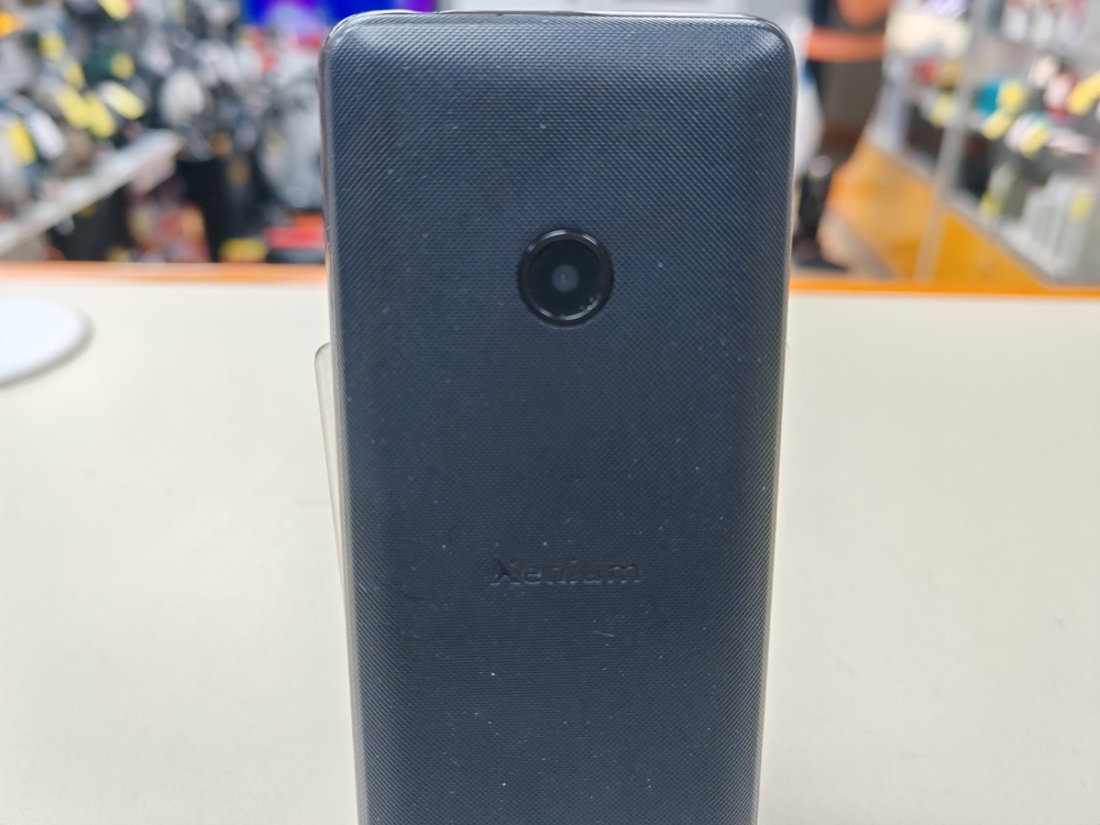 Мобильный телефон Philips Е169