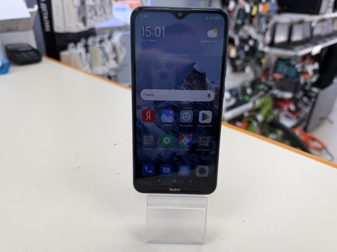 Смартфон Xiaomi Redmi 8 3/32