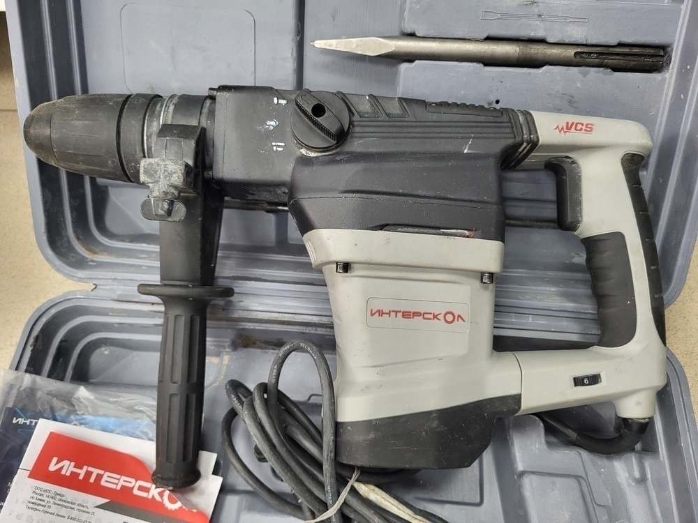 Перфоратор Интерскол П-40/1100ЭВ-2
