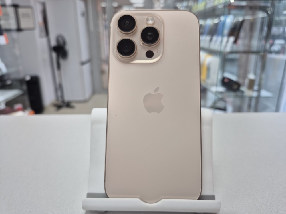 Смартфон Apple Iphone 16 Pro 256Gb