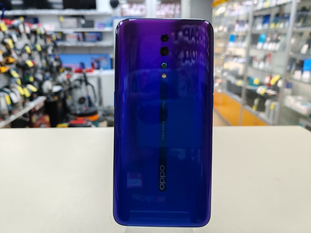 Смартфон Oppo RENO Z 4/128