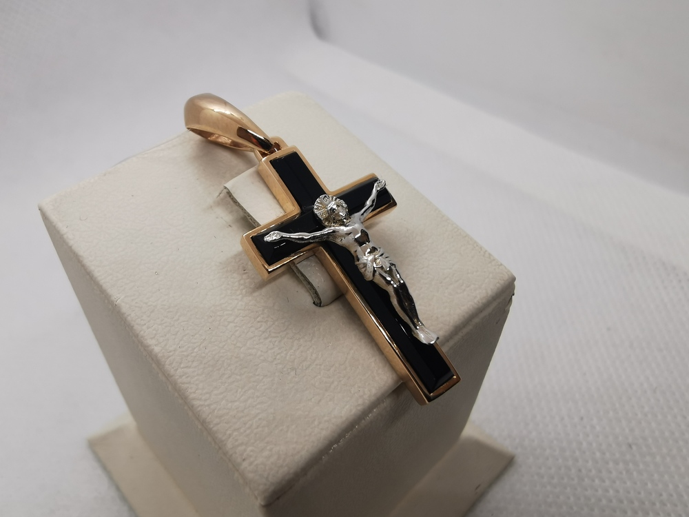 ПОДВЕСКА КРЕСТ с камнем (Au 585)