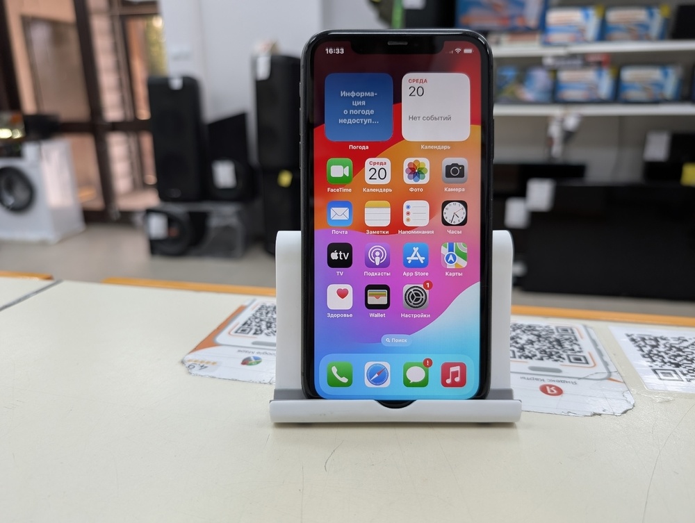 Смартфон Apple iPhone 11 64Gb