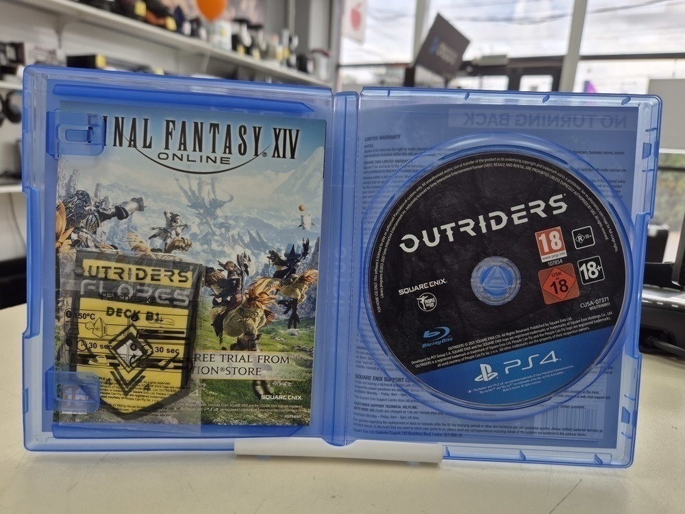 Игра Playstation 4 Outriders