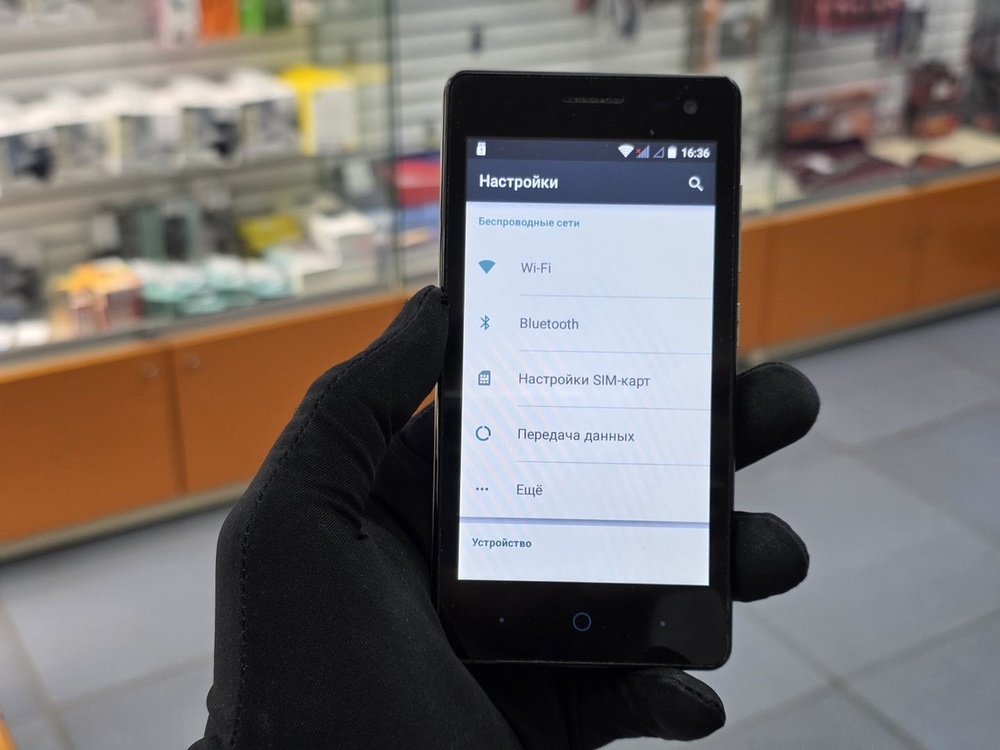Смартфон ZTE Т320
