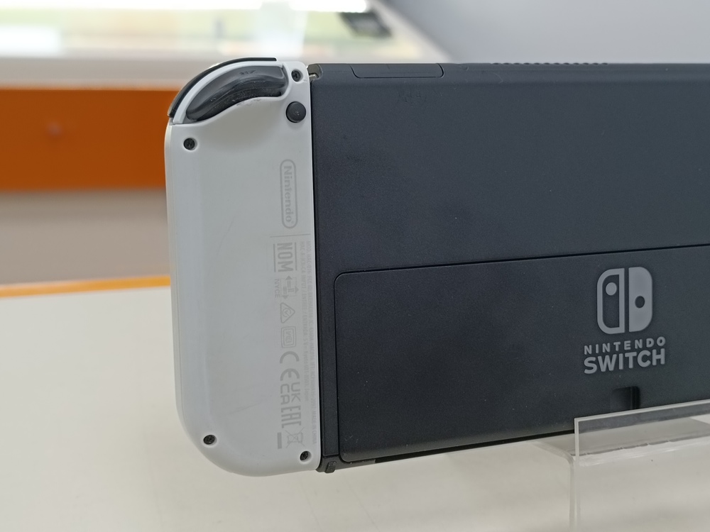 Игровая приставка Nintendo Switch Oled