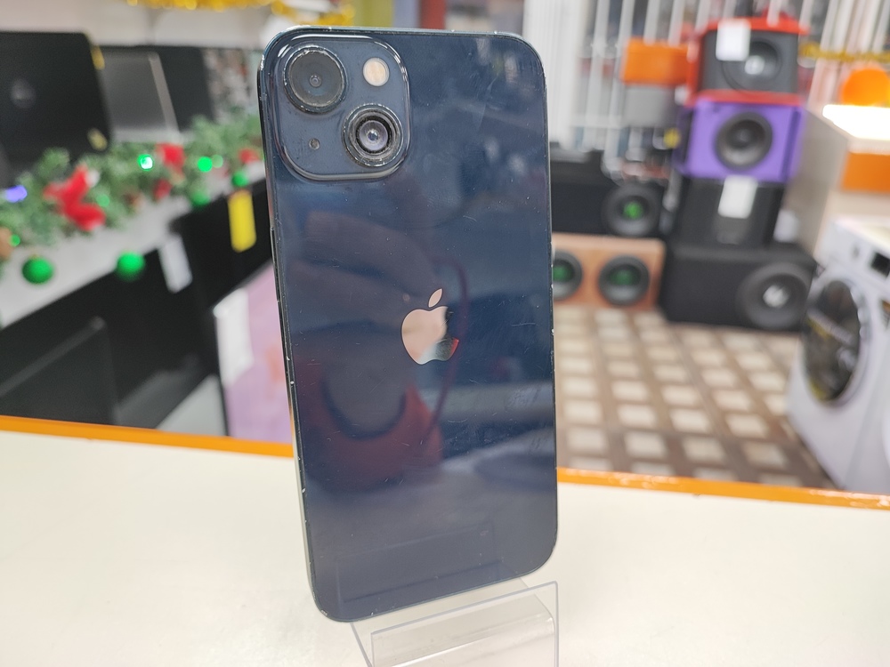 Смартфон Apple iPhone 13 128Gb