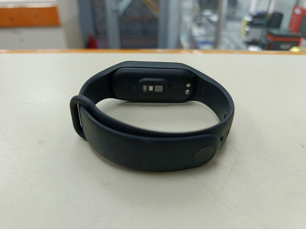 Фитнес-браслет Xiaomi Mi Band 7