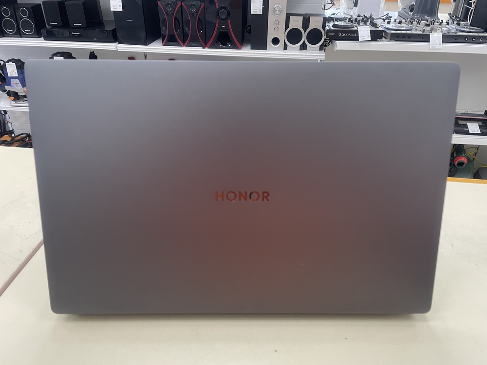 Ноутбук Honor MagicBook 16; Ryzen 5 5600H, AMD Radeon (TM) Graphics, 16 Гб, 500 Гб, Нет