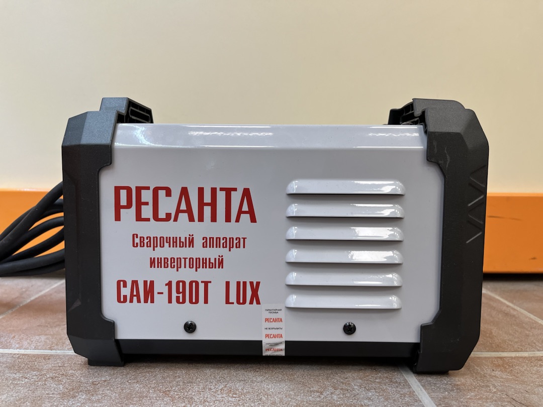 Сварочный аппарат Ресанта САИ-190Т LUX