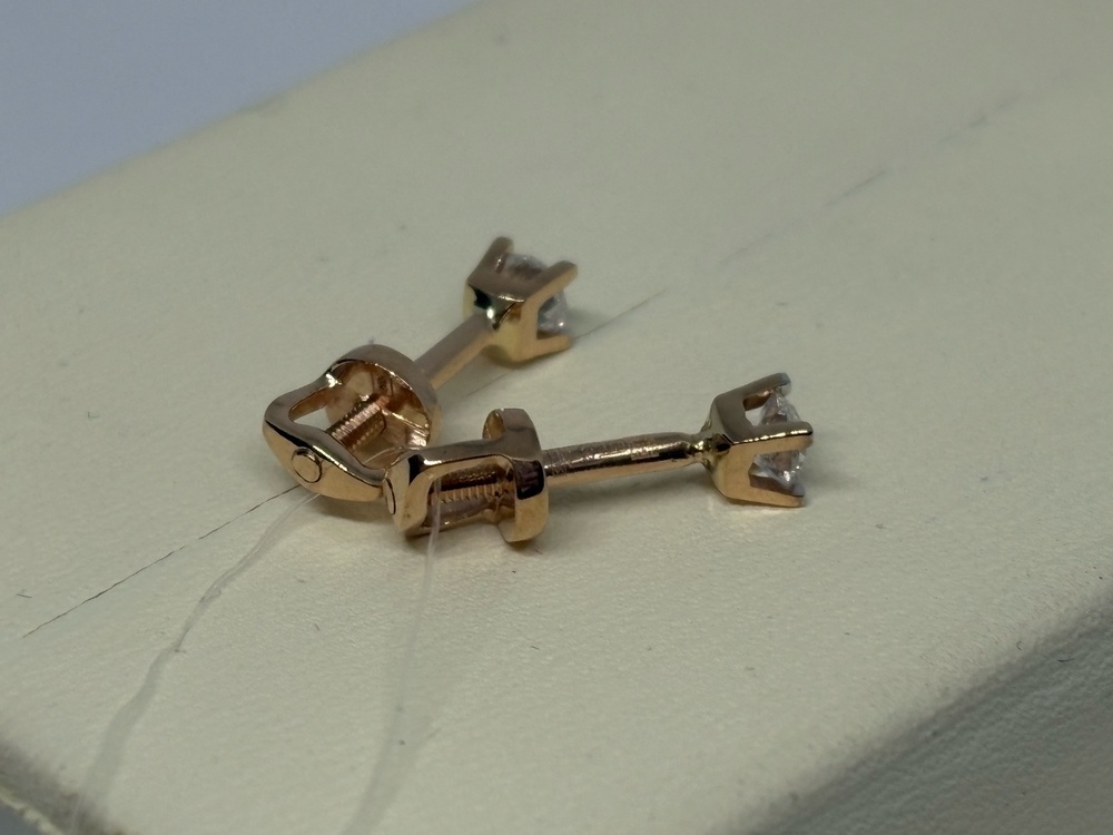 СЕРЬГИ ПУСЕТЫ с камнем (Au 585)