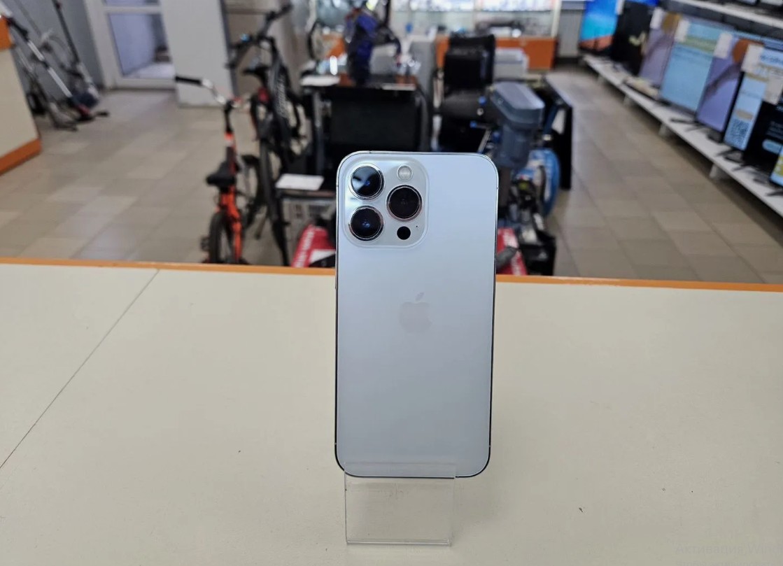 Смартфон Apple iPhone 13 Pro 128Gb