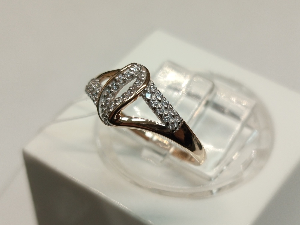 КОЛЬЦО С КАМНЯМИ (Au 585) КОЛЬЦО С КАМНЯМИ (Au 585)