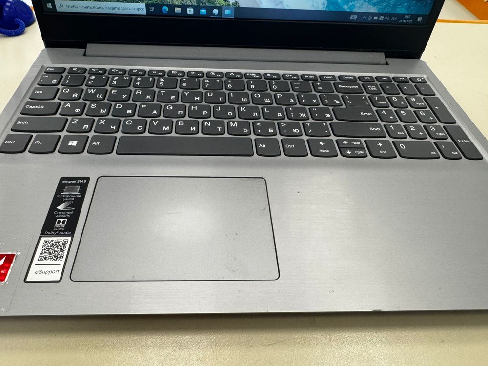 Ноутбук Lenovo; Ryzen 5 3500U, Radeon Vega 8, 8 Гб, 240 Гб, Нет