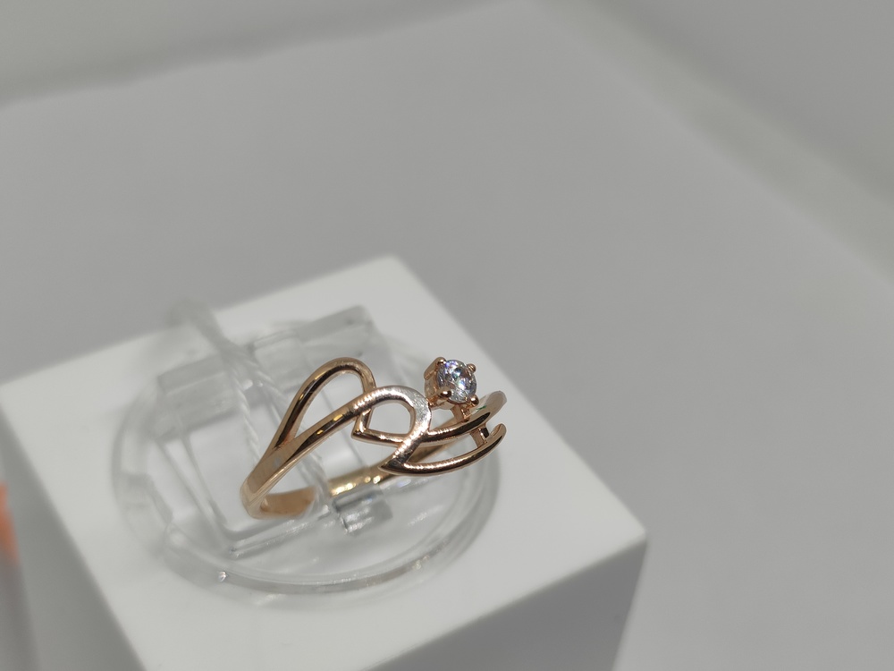 КОЛКМ585 КОЛЬЦО С КАМНЕМ (Au 585)