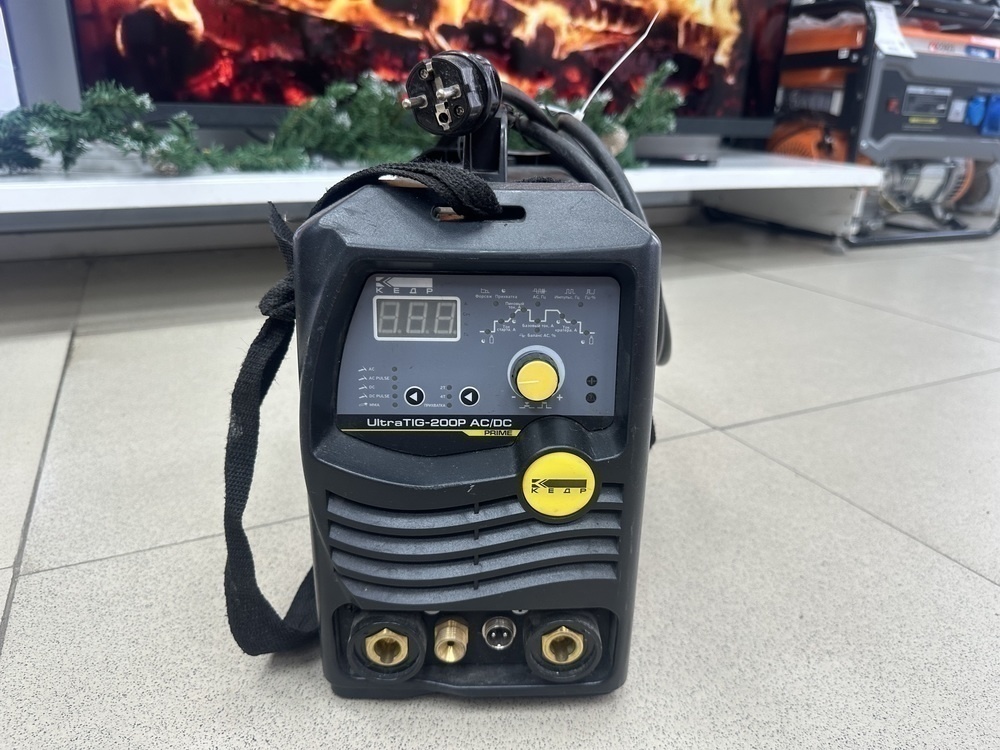 Сварочный аппарат Кедр TIG-200PN