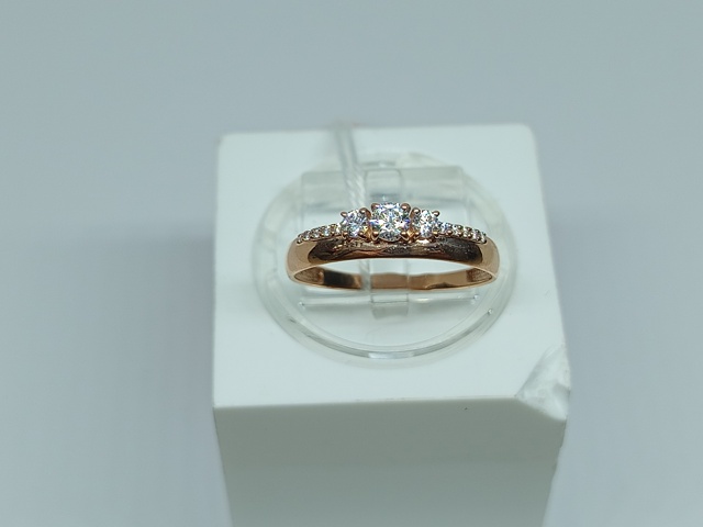 КОЛКМИ585 КОЛЬЦО С КАМНЯМИ (Au 585)