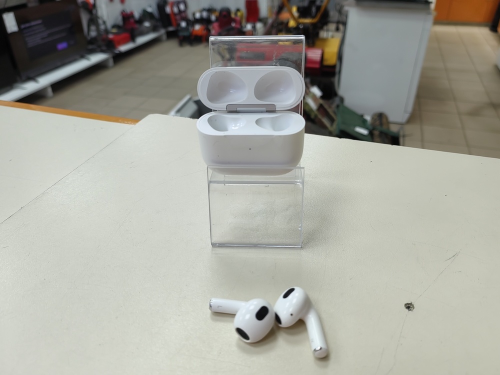 Наушники беспроводные Apple Airpods 3