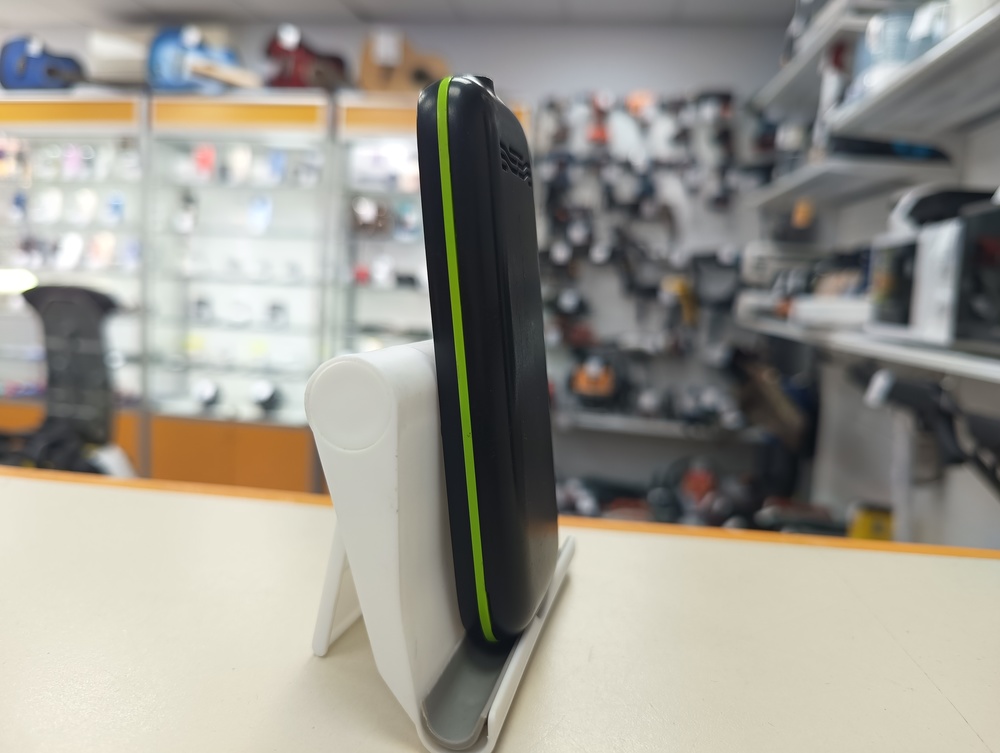 Смартфон Fontel SP230