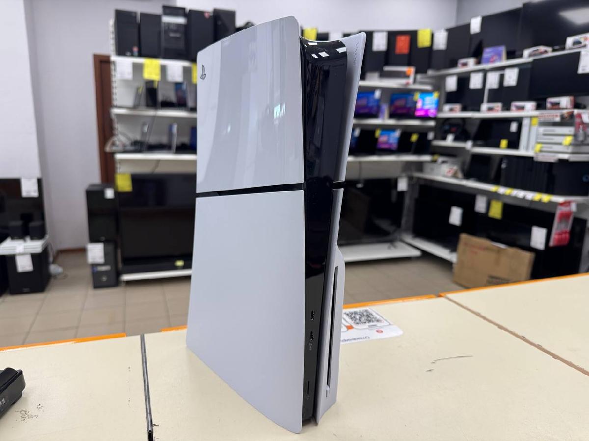 Игровая приставка PlayStation 5 Slim 1TB (С дисководом)