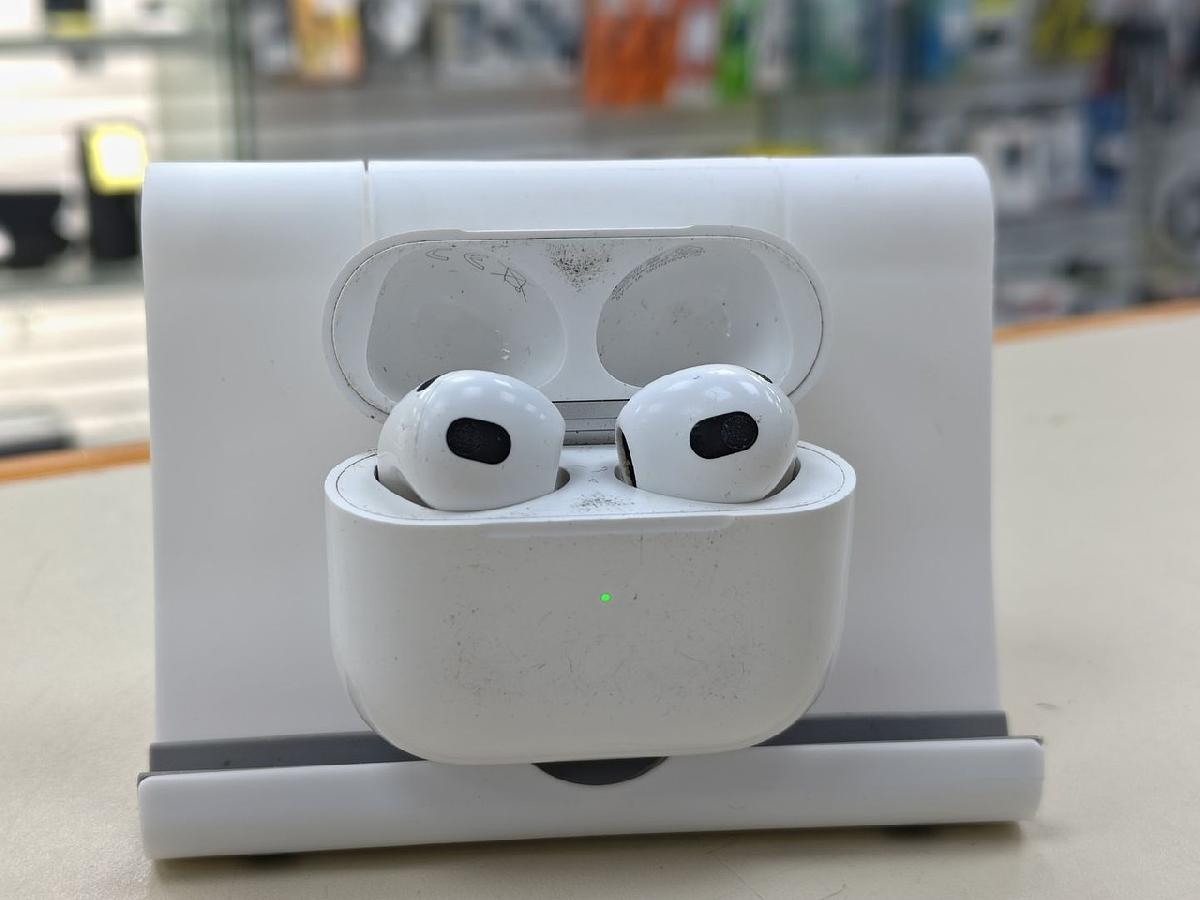 Наушники беспроводные Apple AirPods 3 Lightning