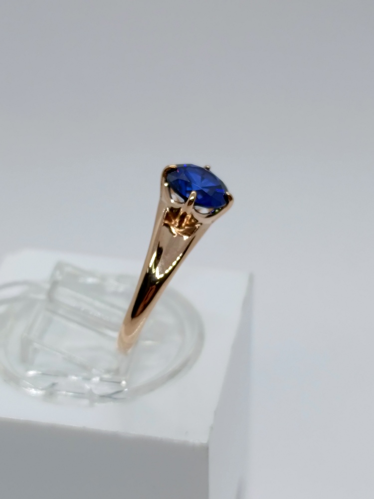 КОЛКМ585 КОЛЬЦО С КАМНЕМ (Au 585)