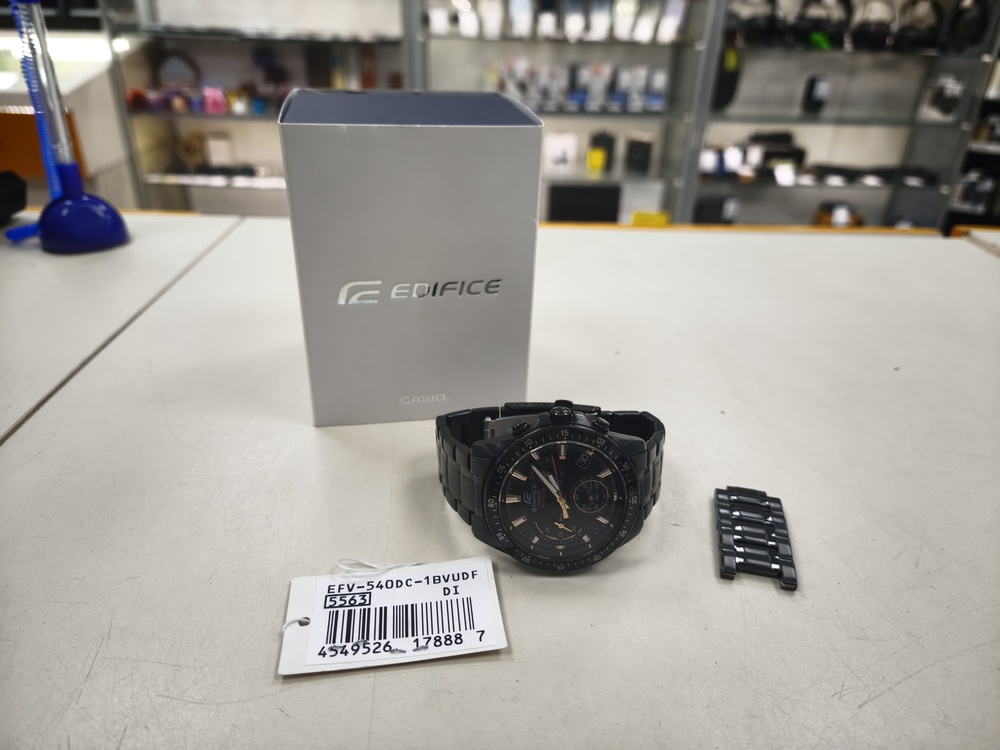 Часы наручные Casio EFV-540