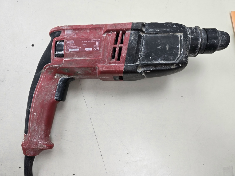 Перфоратор Elitech П 0724РЭМ ПРОМО