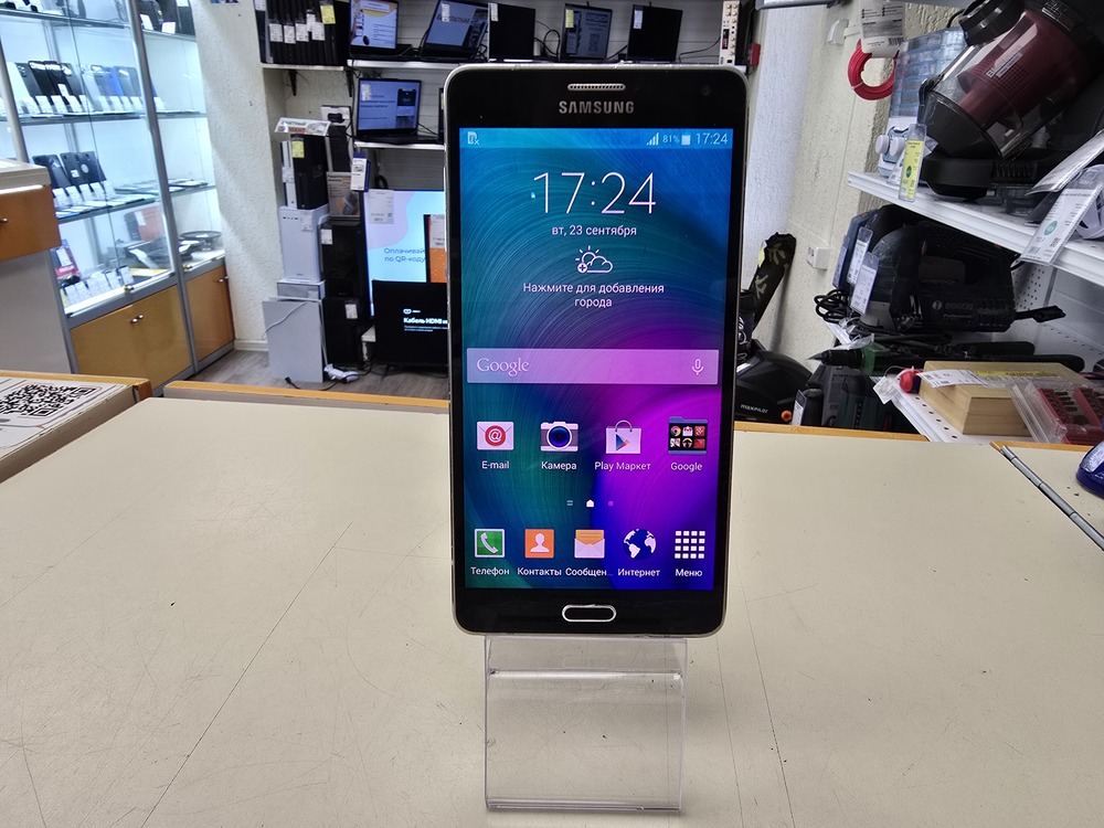 Смартфон Samsung Galaxy A7 2/16