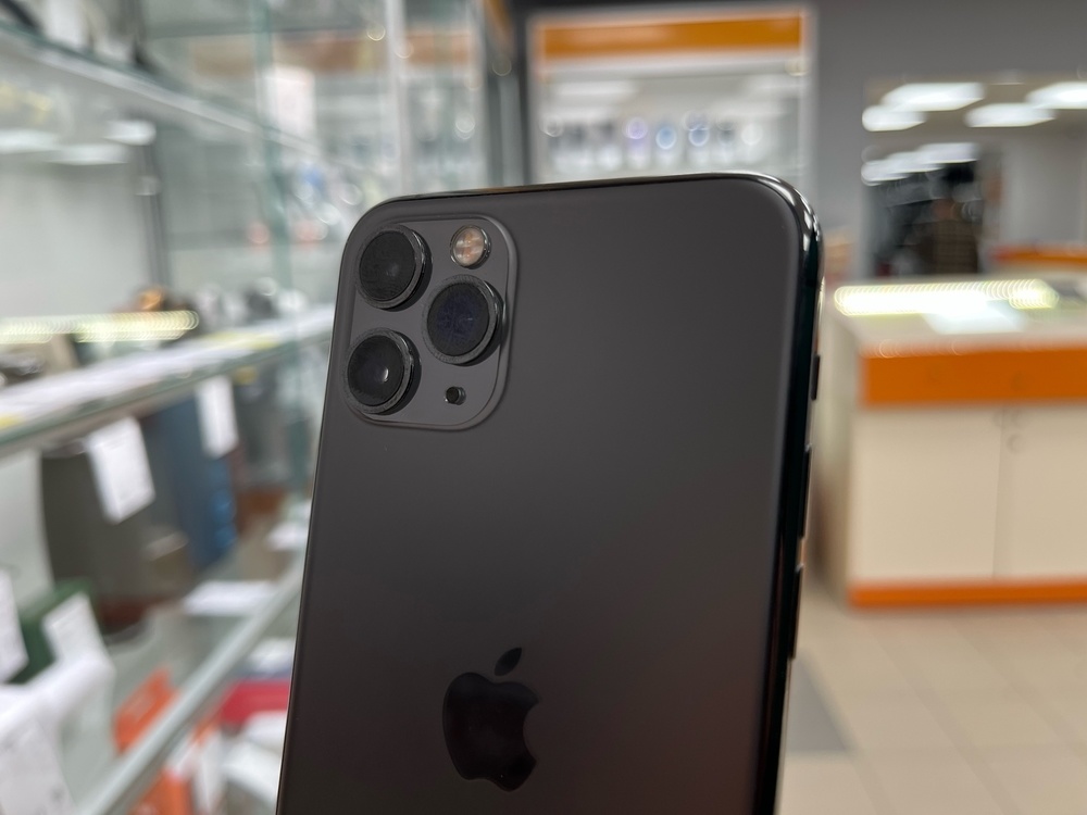 Смартфон Apple iPhone 11 Pro 64Gb
