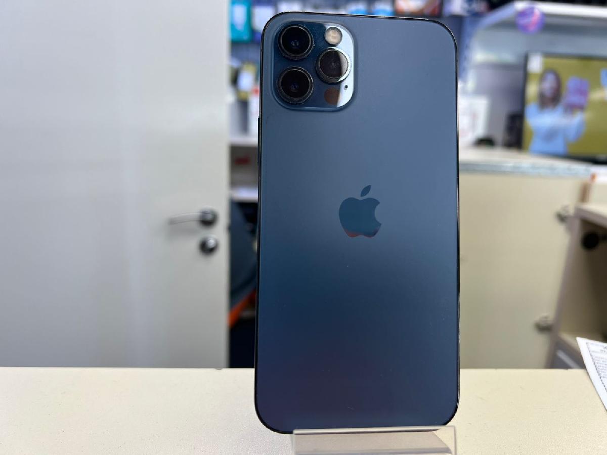 Смартфон Apple iPhone 12 Pro 128Gb 4400032689734 в Волгограде - купить в  интернет-магазине ювелирных украшений и дисконт техники «Золотой Стандарт»