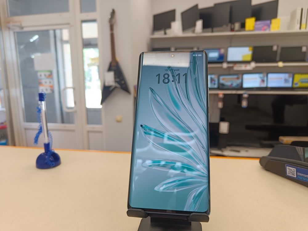 Смартфон Honor 70 8/128